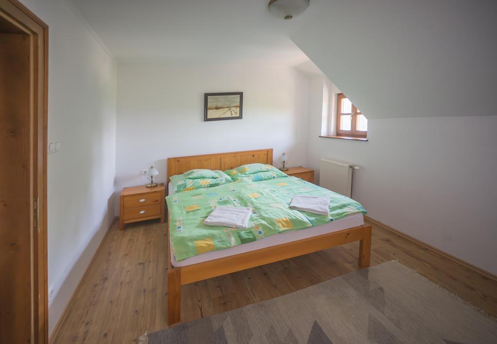 Bed and Breakfast Juhfark Fogado Es Borhaz Balatoncsicso Экстерьер фото